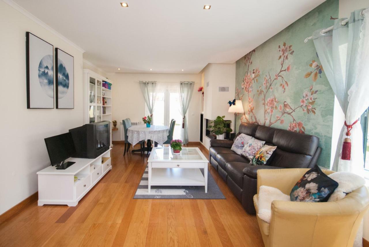 Binny'S House Cascais - Renting Rooms Not The Whole House Alcabideche Exterior photo